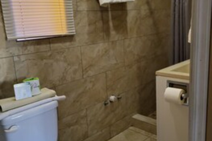 Room 6 of 41
