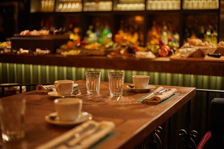 Breakfast/Coffee Service 196 of 397