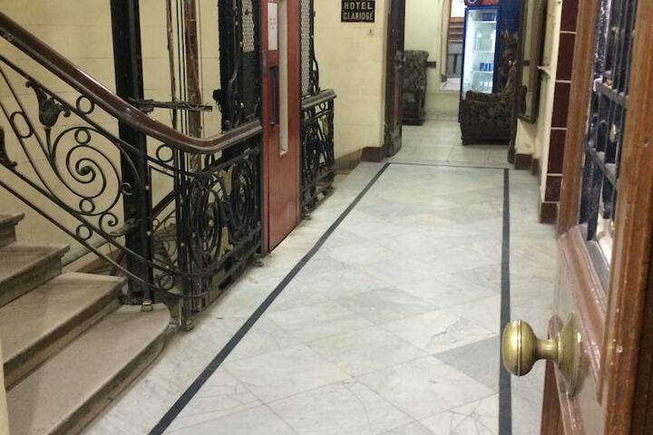Hotel 1 of 25