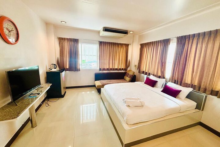 Room 22 of 68