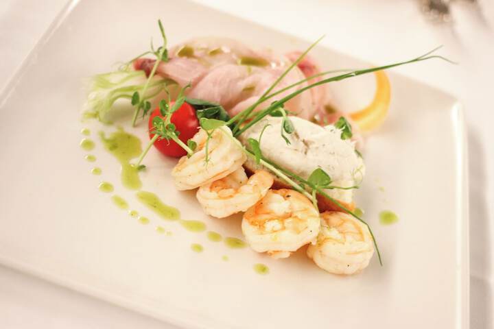 Dining 88 of 116