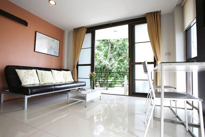 Room 5 of 28