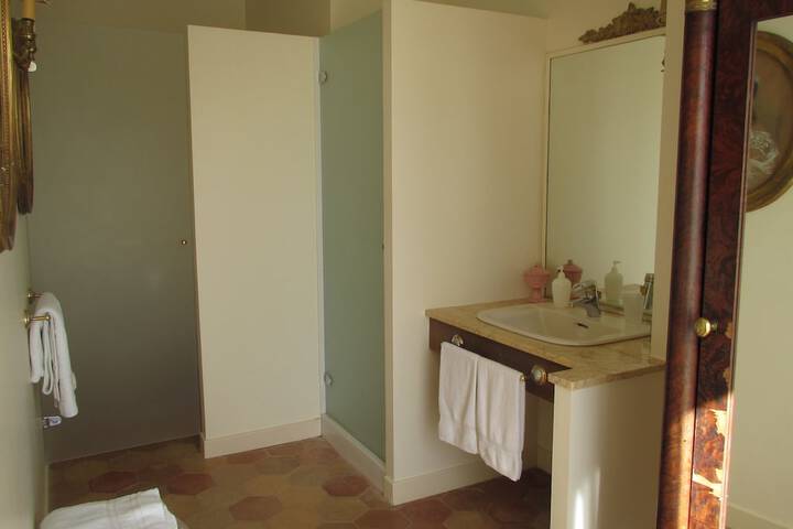 Bath Interior