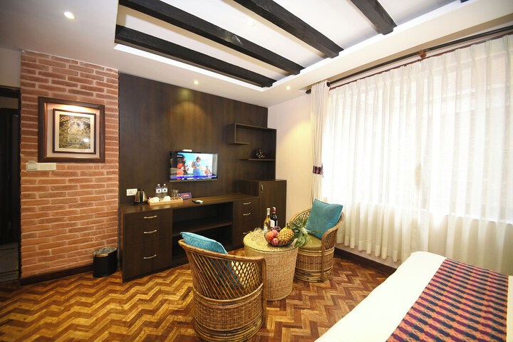 Room 8 of 71