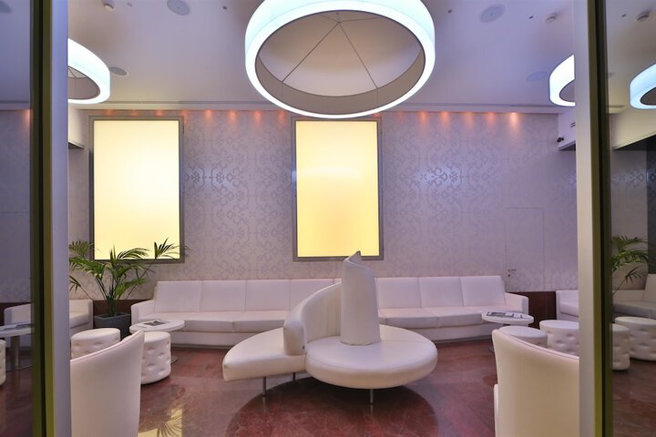 Lobby sitting area
