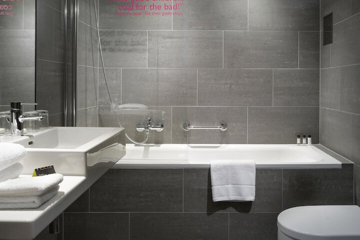 Bath Photo