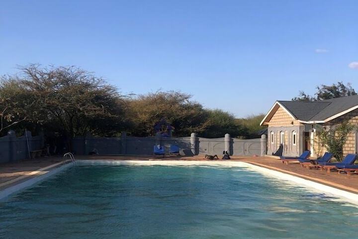 Pool 11 of 44
