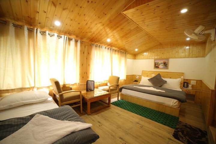 Room 7 of 22