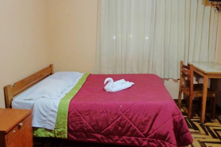 Room 9 of 30