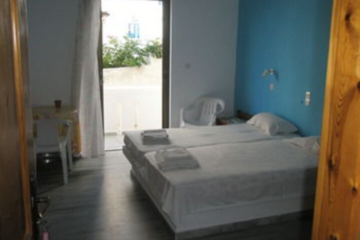 Room 8 of 15