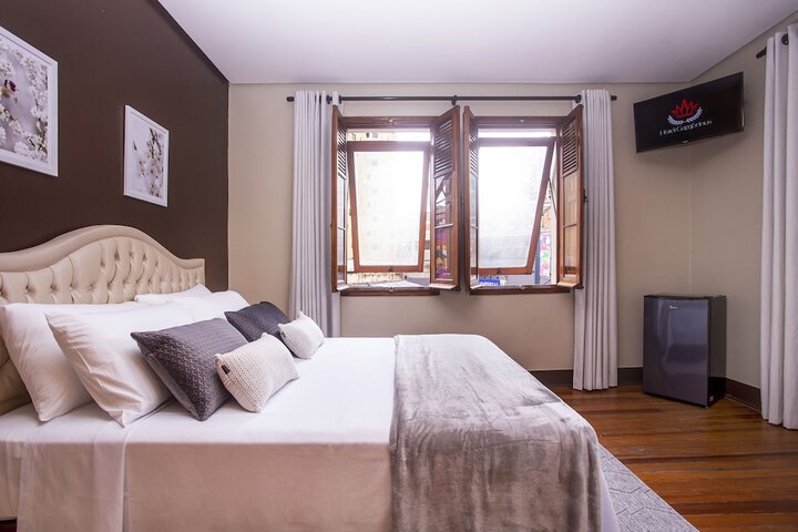 Room 21 of 126