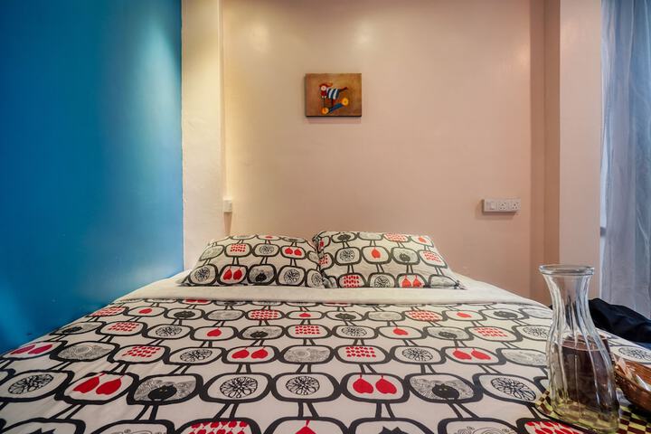 Room 21 of 35