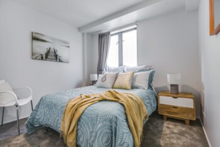 Room 5 of 21