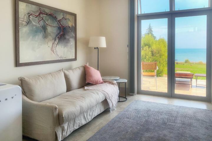 Room 15 of 50