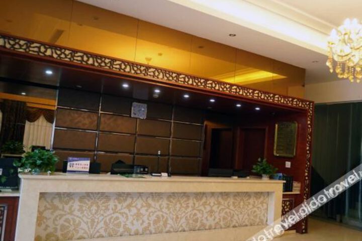 Hotel Interior 11 of 38