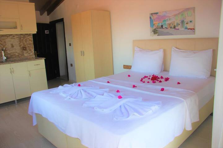 Room 53 of 91