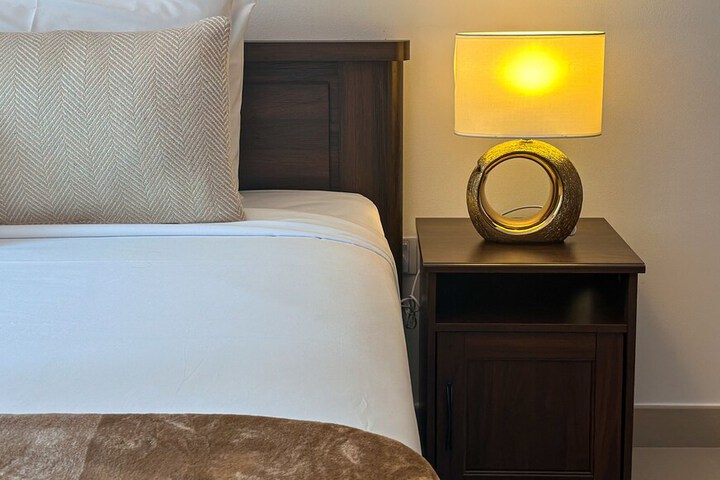 Room 14 of 39