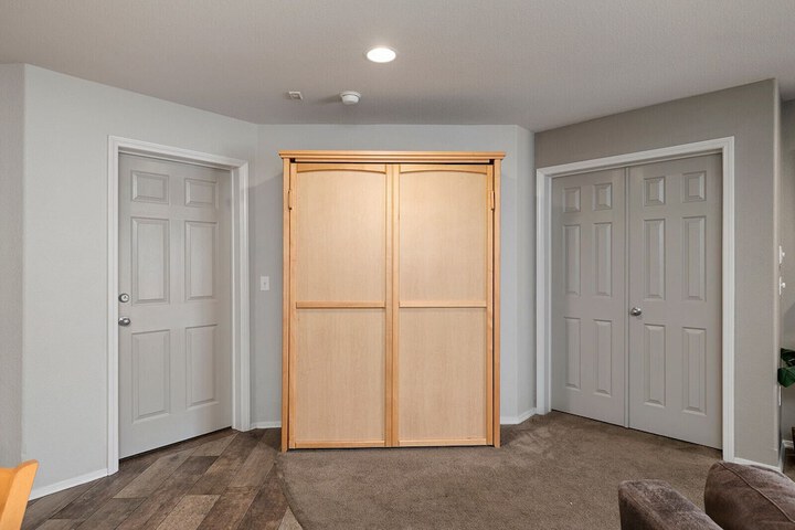 Room 72 of 220