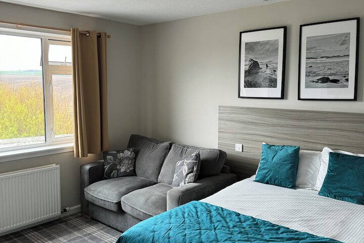 Room 25 of 59