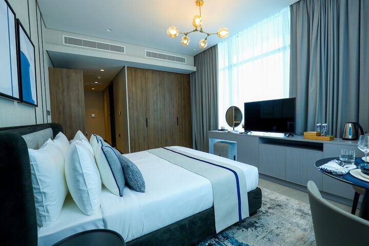 Room 7 of 43