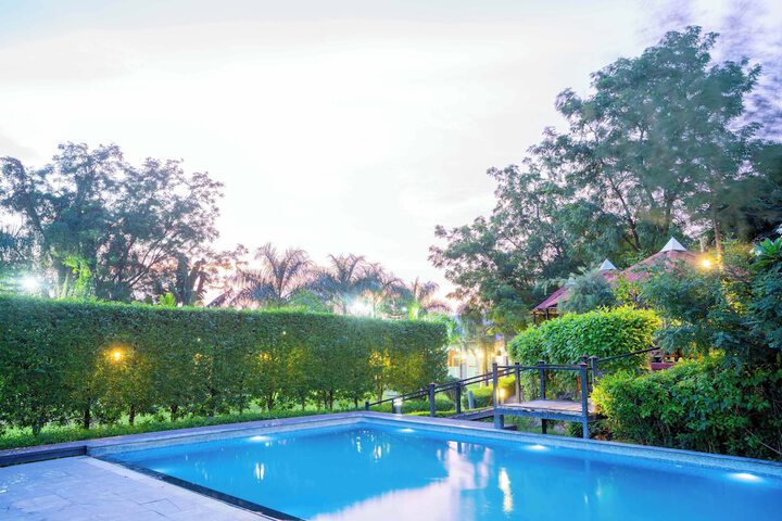Pool 23 of 48