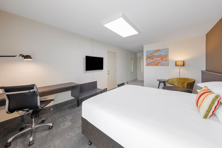 Room 17 of 89
