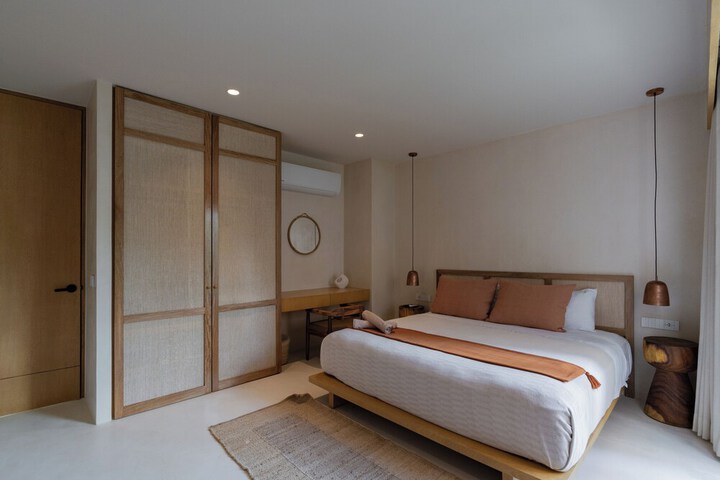 Room 20 of 80