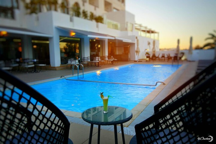 Pool 33 of 51