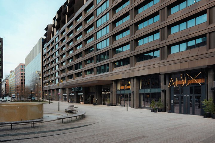 Hotel 90 of 90