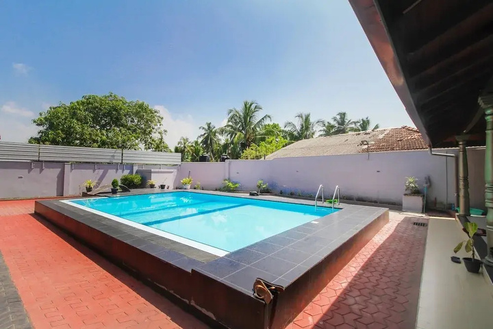Pool 15 of 22