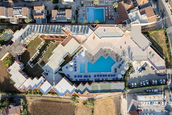 Hotel 83 of 87