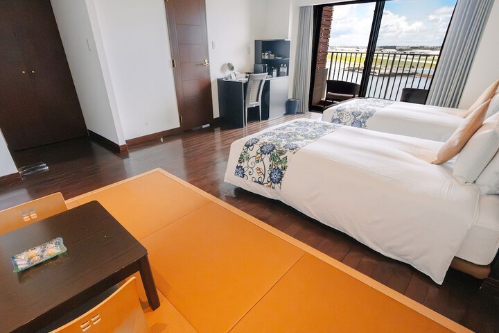 Room 133 of 299
