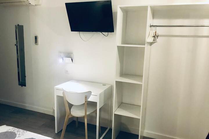 Room 15 of 55