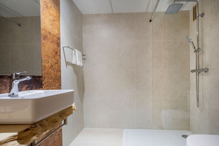 Bath Interior