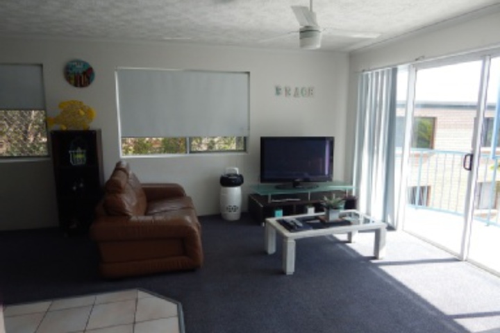 Room 332 of 560