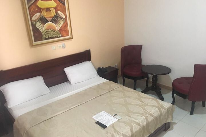 Room 14 of 31