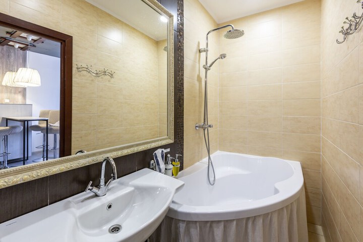Room 20 of 24