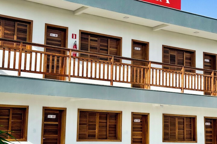 Exterior of Hotel Glória
