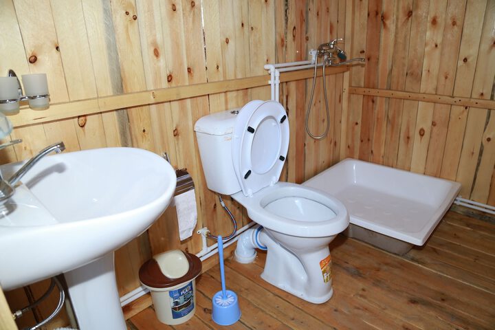 Room 12 of 22