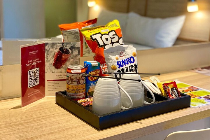 Room 15 of 31