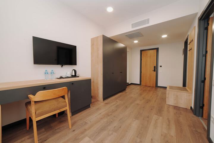Room 22 of 72