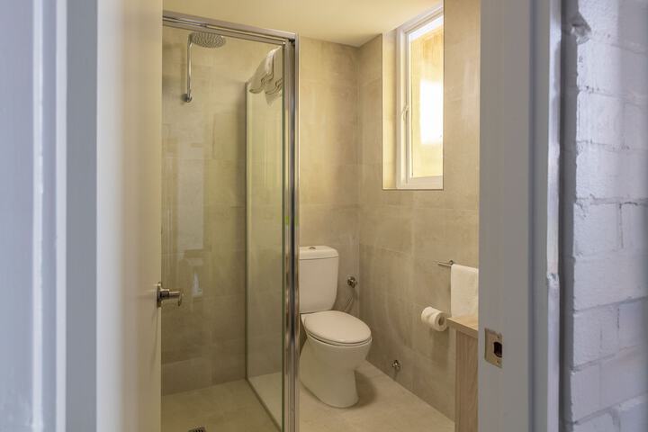 Clean Restrooms