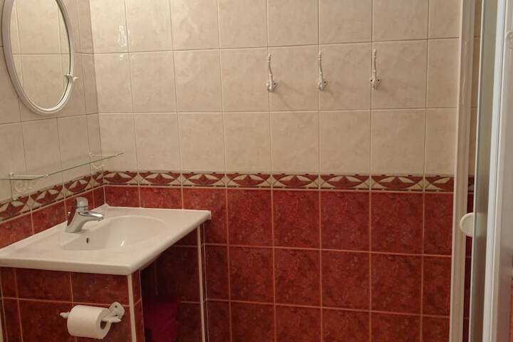 Room 40 of 75