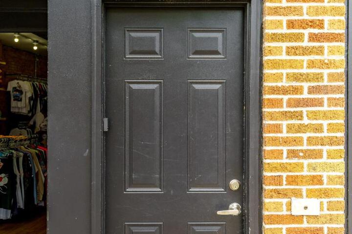 Photo of Top Rated - Free Parking - PRIME Location - CLEAN