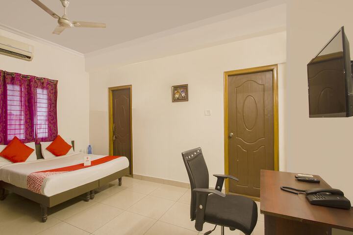 Room 7 of 17