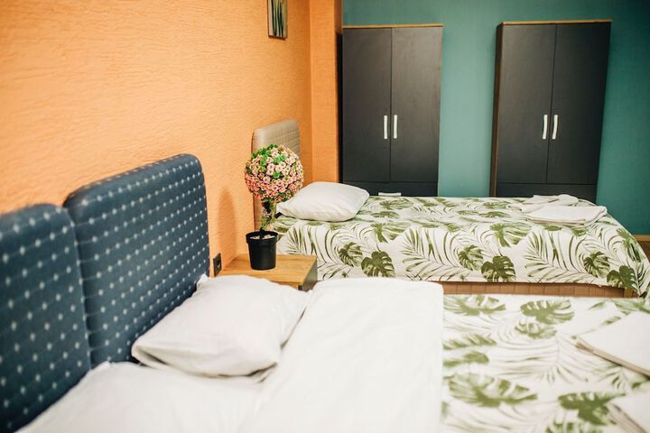 Room 33 of 75
