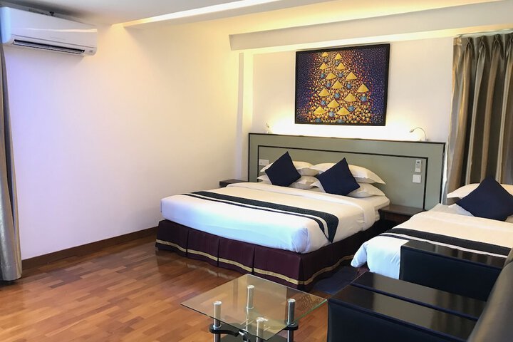 Room 26 of 78
