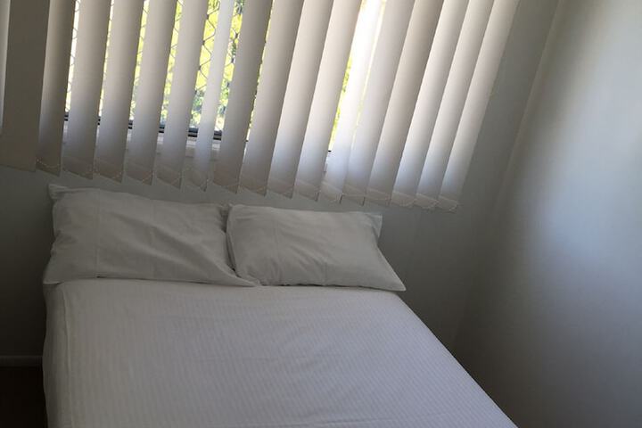 Room 4 of 21