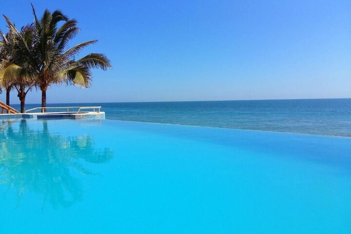 Pool 19 of 30