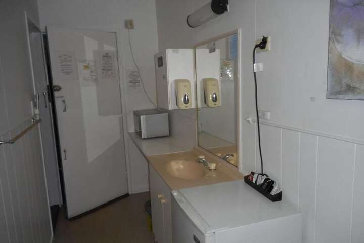 Room 21 of 29